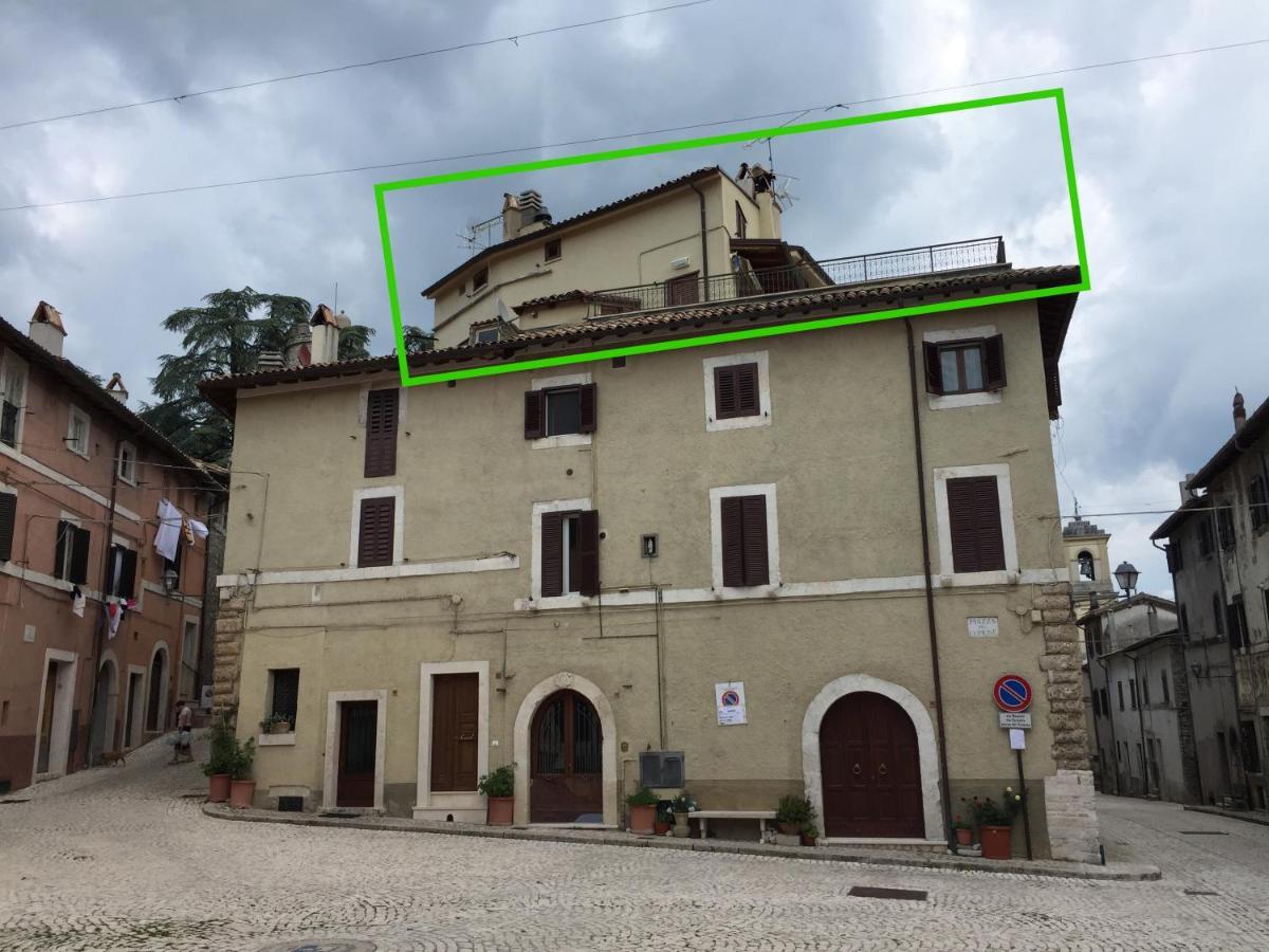 Casa Vacanza La Piazza Orvinio Dış mekan fotoğraf