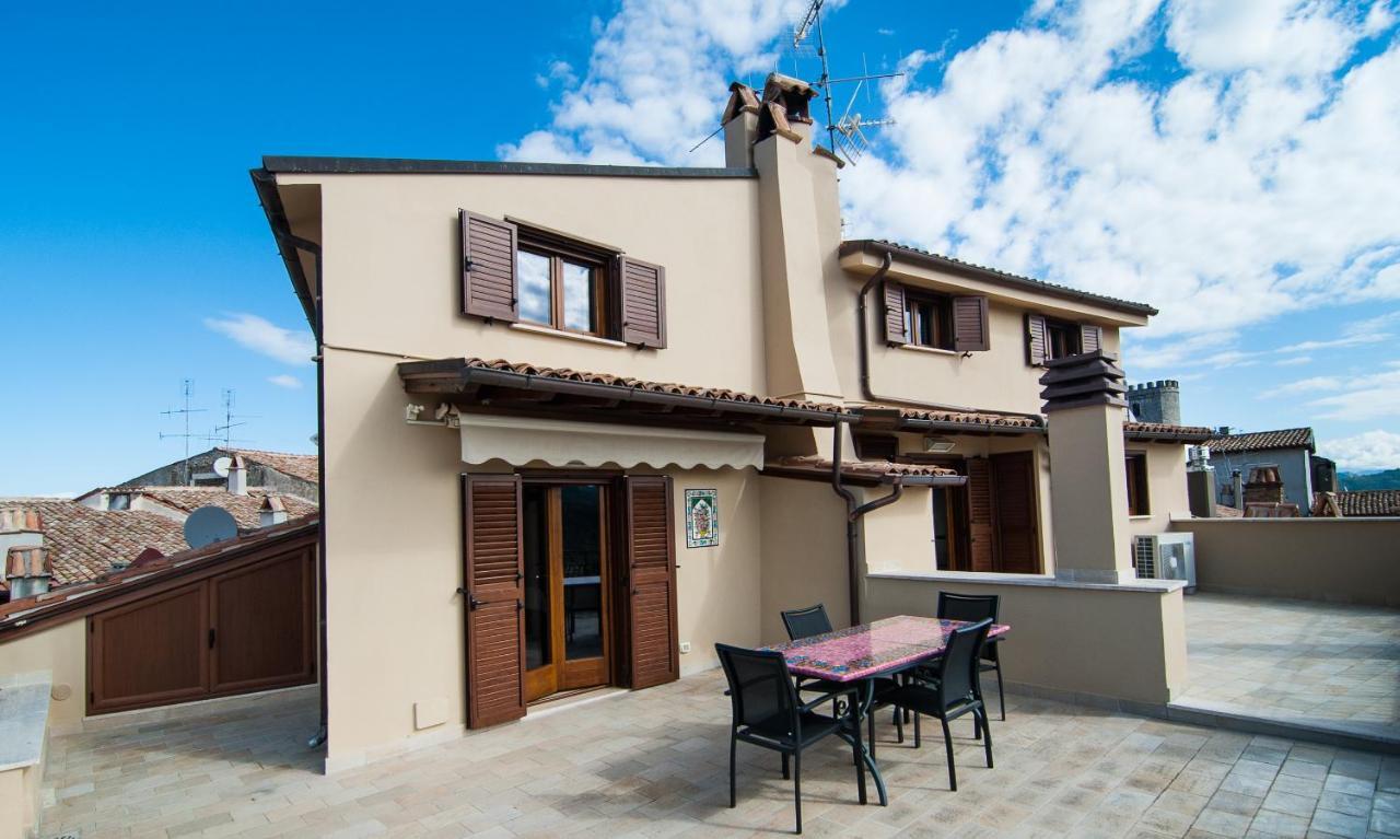Casa Vacanza La Piazza Orvinio Dış mekan fotoğraf